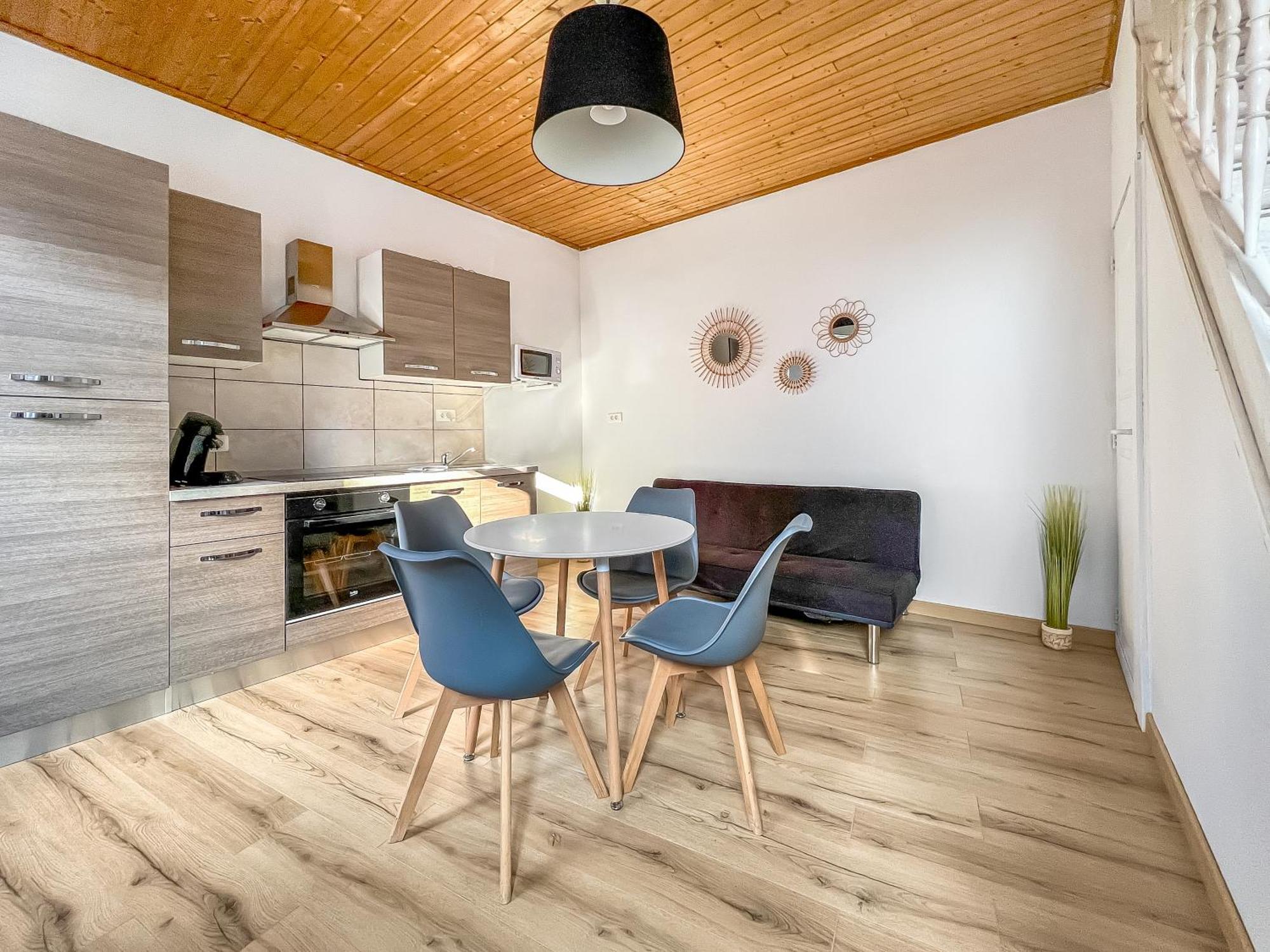 L'Eden Carolo - Netflix, Wi-Fi, 10Min Aeroport, Parking Gratuit Lägenhet Dampremy Exteriör bild