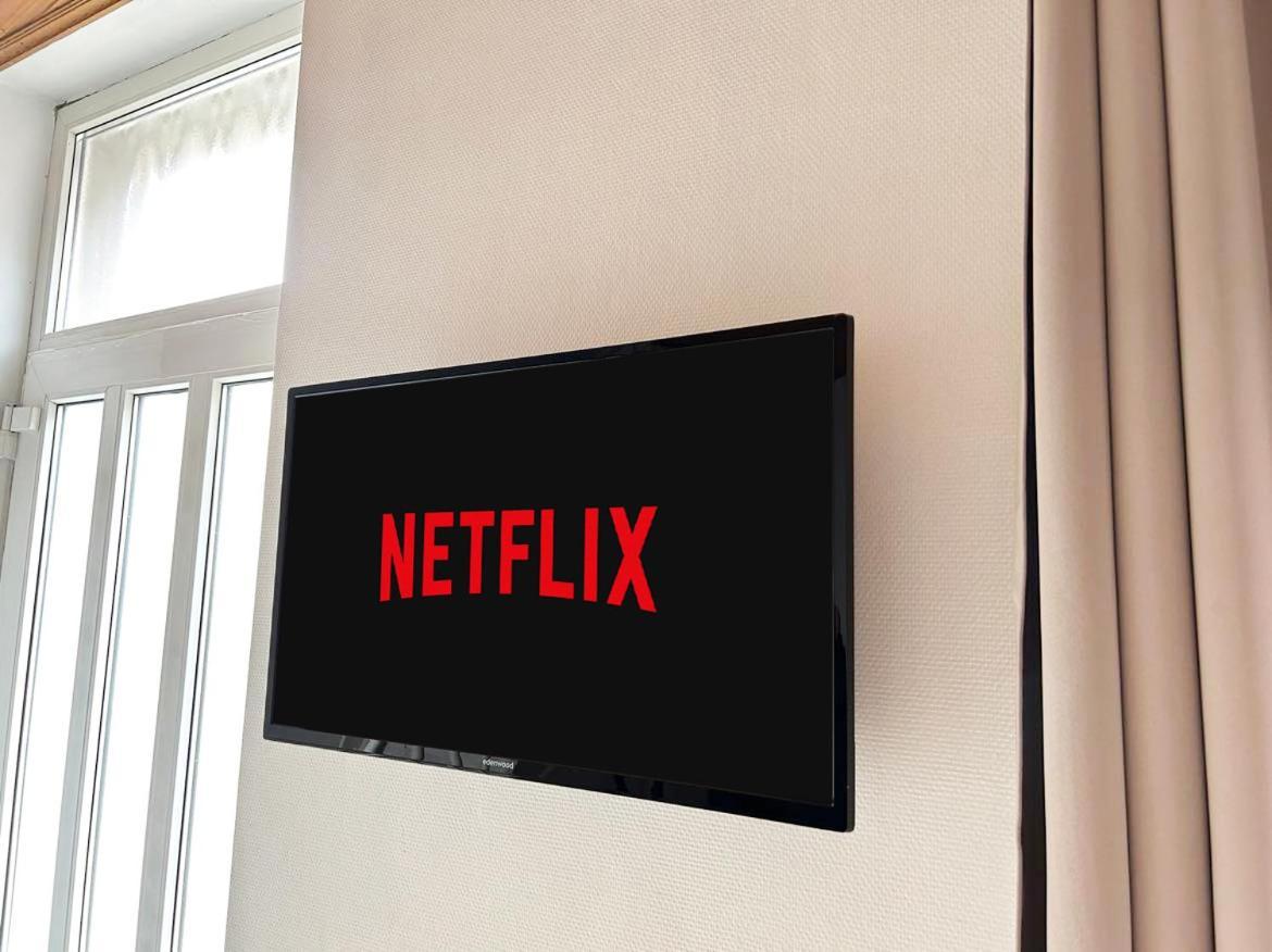 L'Eden Carolo - Netflix, Wi-Fi, 10Min Aeroport, Parking Gratuit Lägenhet Dampremy Exteriör bild